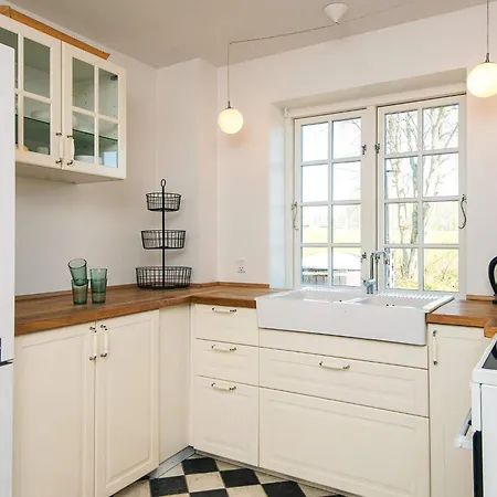 16 Person In Aabenraa-by Traum Vakantiehuis